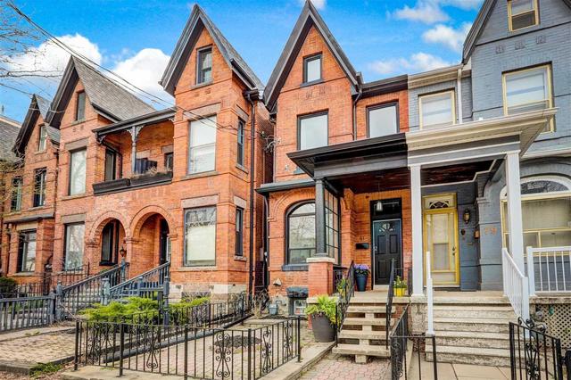 81 Shaw St, House attached with 3 bedrooms, 2 bathrooms and 1 parking in Toronto ON | Image 1
