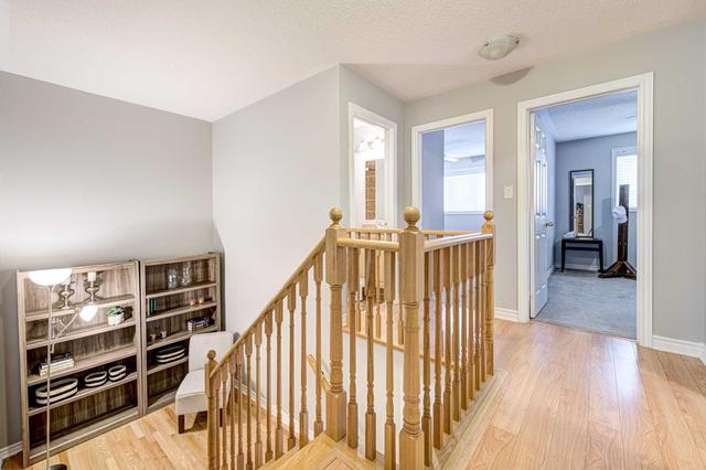 77 Mantz Cres, House detached with 3 bedrooms, 4 bathrooms and 3 parking in Whitby ON | Image 22