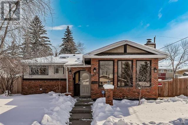 1968 Cottonwood Crescent Se, House detached with 4 bedrooms, 2 bathrooms and 4 parking in Calgary AB | Image 2