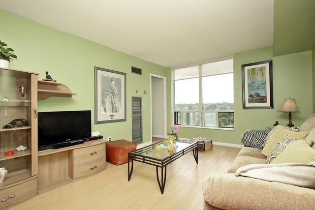 1007 - 1 Hickory Tree Rd, Condo with 1 bedrooms, 1 bathrooms and 1 parking in Toronto ON | Image 15