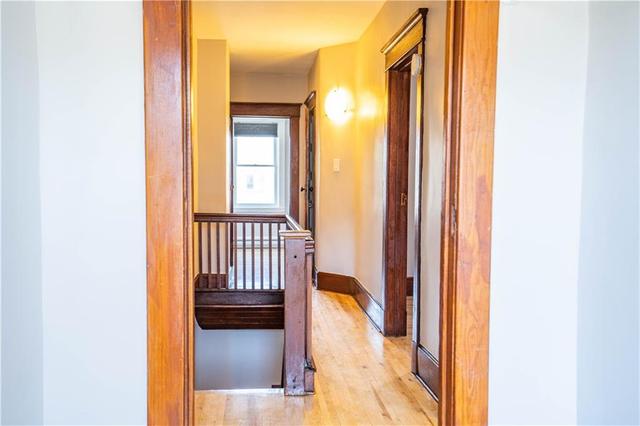 135 First Street W, Townhouse with 3 bedrooms, 1 bathrooms and 2 parking in Cornwall ON | Image 17