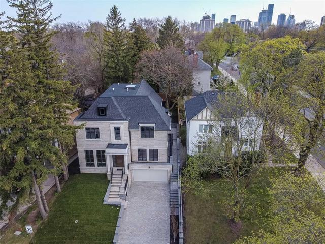 91 Lawrence Cres, House detached with 4 bedrooms, 5 bathrooms and 6 parking in Toronto ON | Image 1