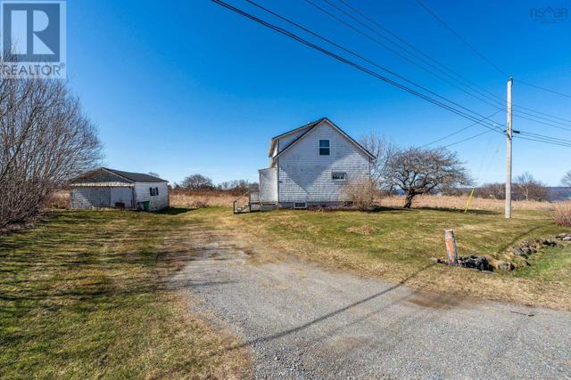 32 Gaudet Road, House detached with 2 bedrooms, 1 bathrooms and null parking in Clare NS | Image 34