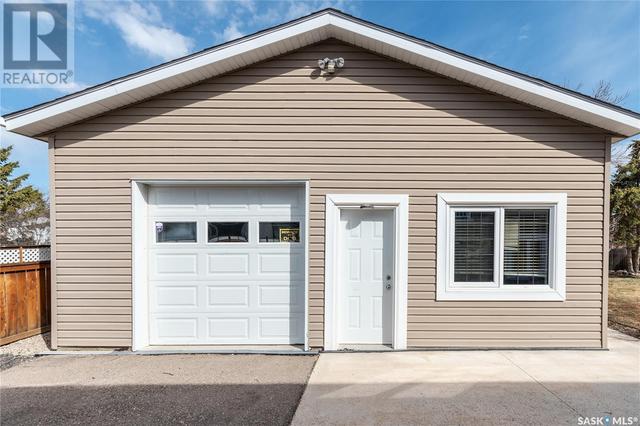 210 3rd Avenue S, House detached with 4 bedrooms, 3 bathrooms and null parking in Hepburn SK | Image 42