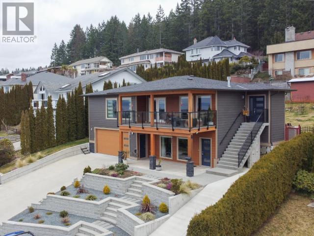 3806 Trail Place, House detached with 3 bedrooms, 3 bathrooms and null parking in Powell River BC | Image 60