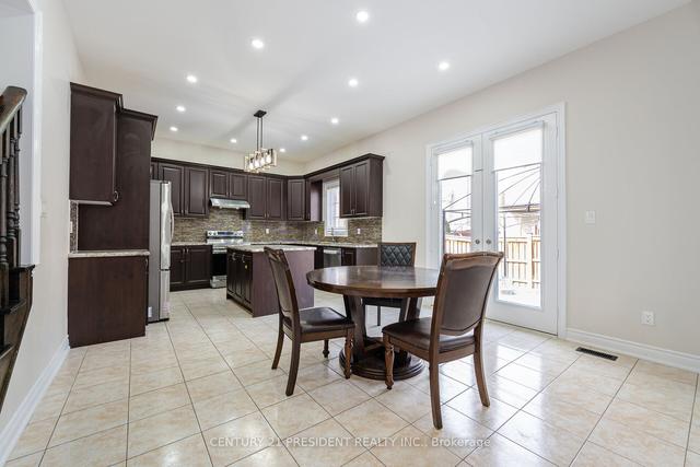 10 Poco St, House detached with 4 bedrooms, 5 bathrooms and 6 parking in Brampton ON | Image 7