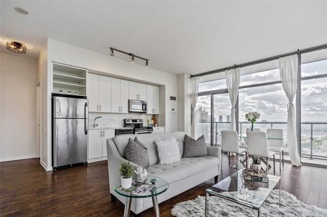 3410 - 105 The Queensway Ave, Condo with 2 bedrooms, 2 bathrooms and 1 parking in Toronto ON | Image 12