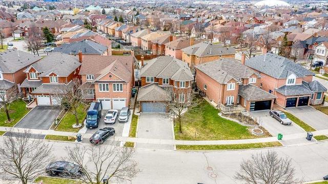 5 Foxtail Rd, House detached with 4 bedrooms, 4 bathrooms and 6 parking in Brampton ON | Image 33