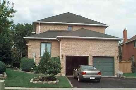 1181 Jonathan Dr, House detached with 4 bedrooms, 4 bathrooms and 4 parking in Oakville ON | Image 1