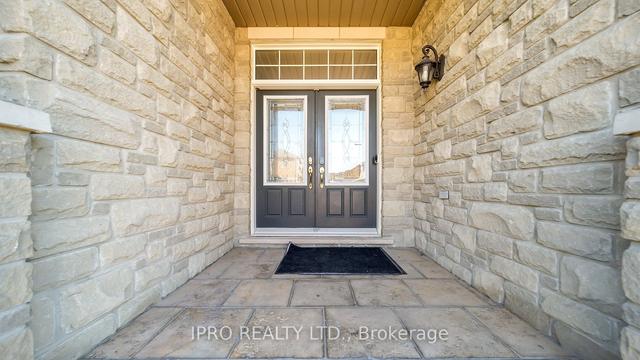 4 Quatro Cres, House detached with 4 bedrooms, 5 bathrooms and 6 parking in Brampton ON | Image 23