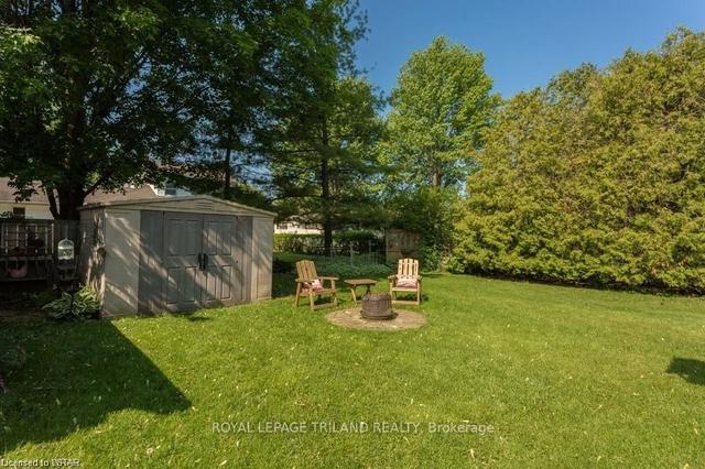 8443 Keith St, House detached with 3 bedrooms, 1 bathrooms and 3 parking in Lambton Shores ON | Image 30