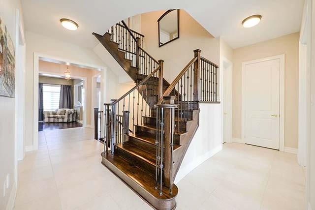 7 Calvados Cres, House detached with 5 bedrooms, 4 bathrooms and 9 parking in Brampton ON | Image 5