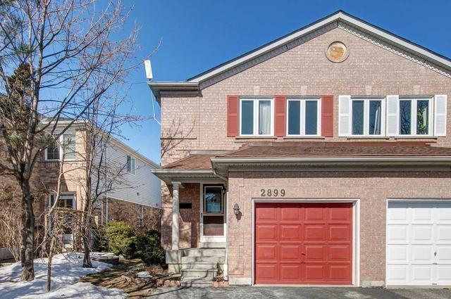 2899 Westbury Crt, House semidetached with 3 bedrooms, 2 bathrooms and 4 parking in Mississauga ON | Image 1