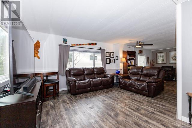 2133 Ebert Rd, House other with 3 bedrooms, 2 bathrooms and 4 parking in Campbell River BC | Image 13