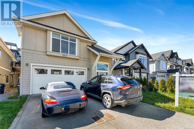 1207 Dreamcatcher Pl, House detached with 4 bedrooms, 3 bathrooms and 2 parking in Langford BC | Image 1