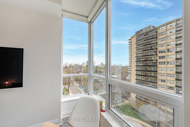 808 - 83 Redpath Ave, Condo with 1 bedrooms, 1 bathrooms and 1 parking in Toronto ON | Image 3