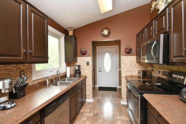 23 Richvale Dr S, House detached with 4 bedrooms, 2 bathrooms and 3 parking in Brampton ON | Image 5