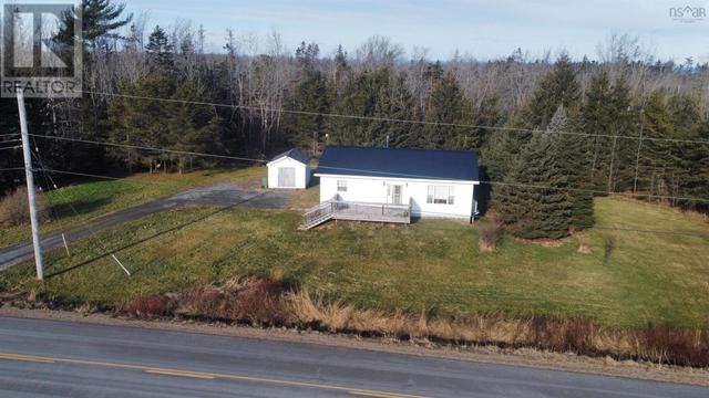 43 Toney Bay Road, House detached with 2 bedrooms, 1 bathrooms and null parking in Cumberland, Subd. C NS | Image 2