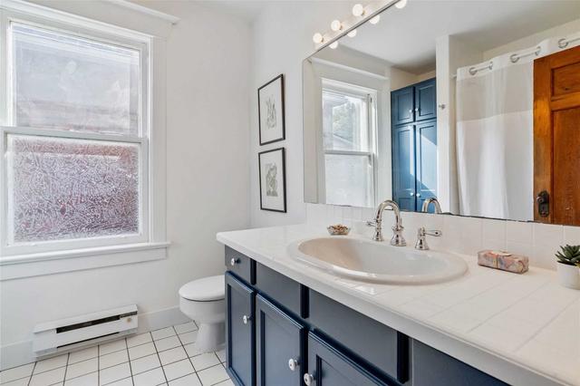 46 Galley Ave, House semidetached with 3 bedrooms, 2 bathrooms and 1.5 parking in Toronto ON | Image 8
