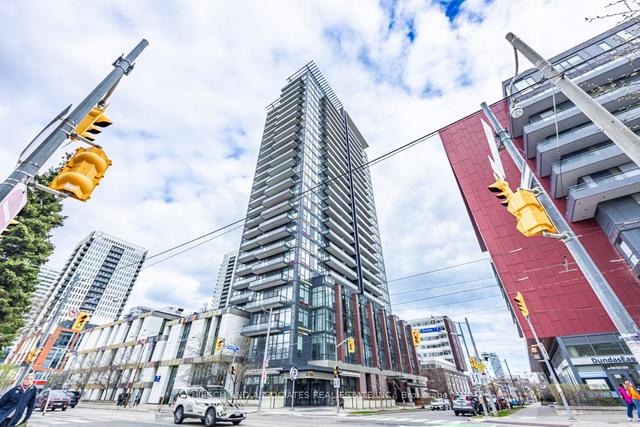 1710 - 225 Sackville St, Condo with 2 bedrooms, 2 bathrooms and 1 parking in Toronto ON | Image 1