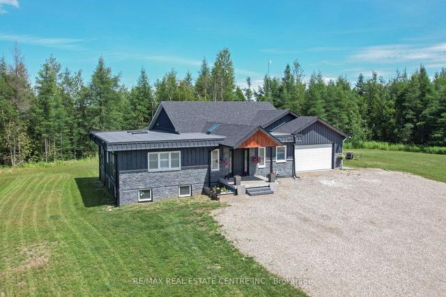 375753 Sixth Line, House detached with 4 bedrooms, 6 bathrooms and 32 parking in Amaranth ON | Image 1