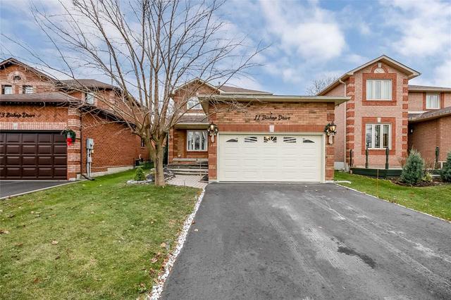 11 Bishop Dr, House detached with 3 bedrooms, 4 bathrooms and 6 parking in Barrie ON | Card Image