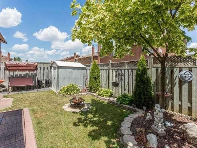 34 Bighorn Cres, House detached with 4 bedrooms, 3 bathrooms and 4 parking in Brampton ON | Image 19