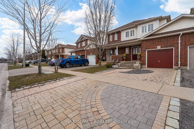 672 Coldstream Dr, House attached with 3 bedrooms, 4 bathrooms and 3 parking in Oshawa ON | Image 23
