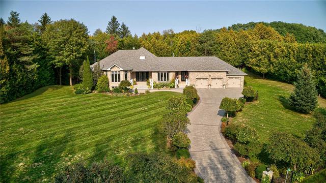 18 Sunshine Mountain Dr, House detached with 3 bedrooms, 4 bathrooms and 15 parking in Caledon ON | Image 1
