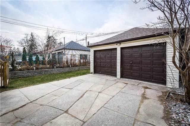 80 Glendonwynne Rd, House detached with 4 bedrooms, 4 bathrooms and 2 parking in Toronto ON | Image 19