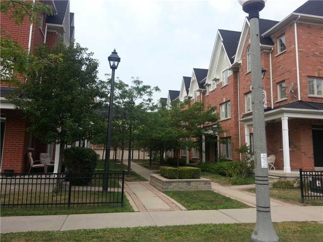 th5 - 200 Twelfth St, Townhouse with 2 bedrooms, 3 bathrooms and 2 parking in Toronto ON | Image 1