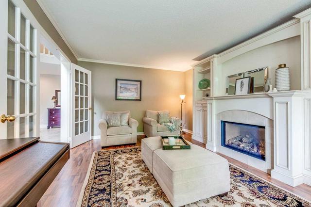 1270 Fairmeadow Tr, House detached with 4 bedrooms, 4 bathrooms and 6 parking in Oakville ON | Image 39
