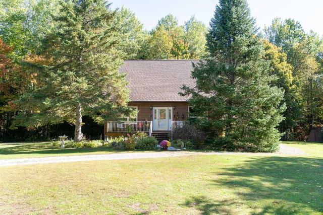 1161 Bacon Rd, House detached with 3 bedrooms, 2 bathrooms and 6 parking in Minden Hills ON | Image 12