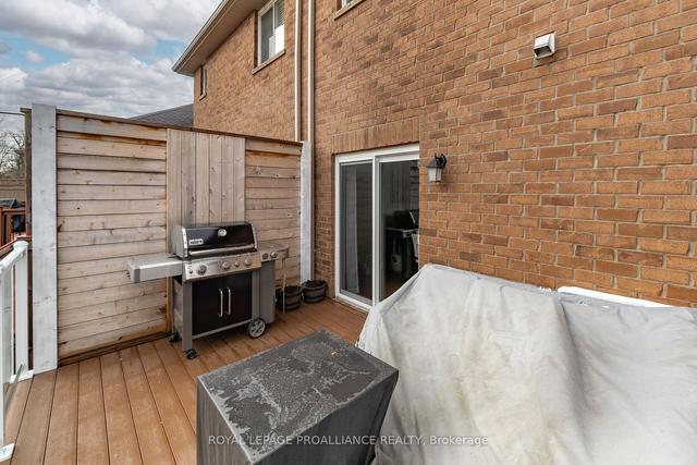 27 Hanover Crt, House attached with 3 bedrooms, 3 bathrooms and 2 parking in Belleville ON | Image 26