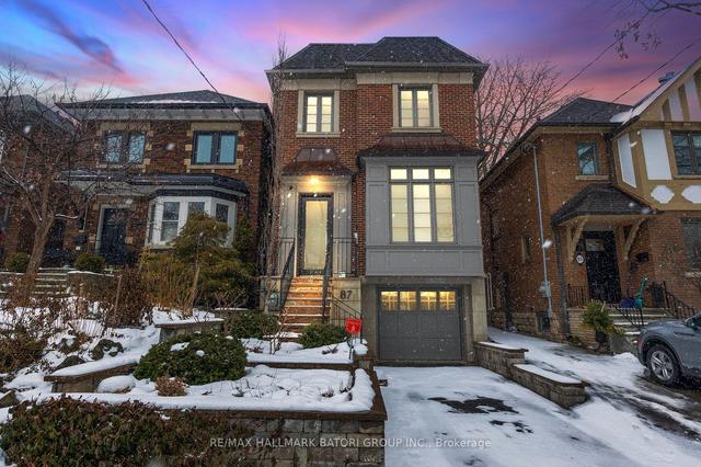 87 Castlewood Rd, House detached with 3 bedrooms, 4 bathrooms and 2 parking in Toronto ON | Image 1