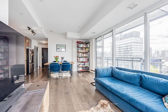 1710 - 225 Sackville St, Condo with 2 bedrooms, 2 bathrooms and 1 parking in Toronto ON | Image 6