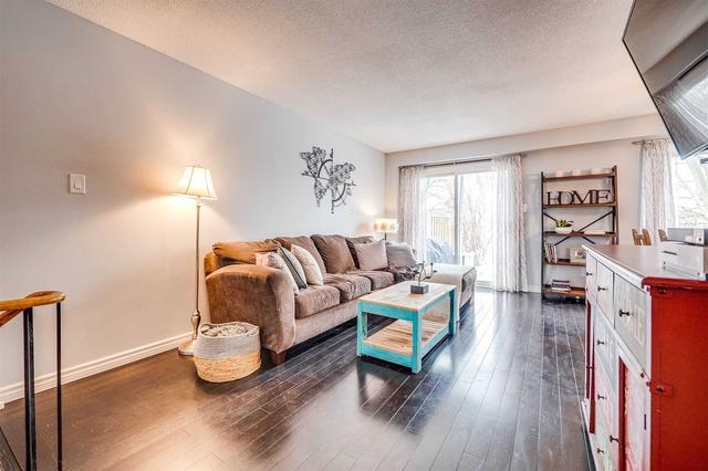 28 - 318 Laurier Ave, Townhouse with 3 bedrooms, 2 bathrooms and 2 parking in Milton ON | Image 32