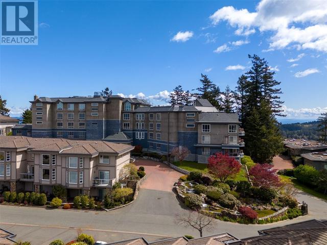 404 - 940 Boulderwood Rise, Condo with 2 bedrooms, 2 bathrooms and 1 parking in Saanich BC | Image 54