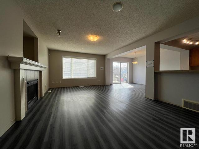 7613 11 Av Sw, House detached with 4 bedrooms, 2 bathrooms and null parking in Edmonton AB | Image 3