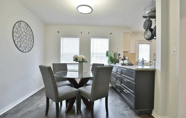 3058 Drumloch Ave, House attached with 2 bedrooms, 2 bathrooms and 2 parking in Oakville ON | Image 20