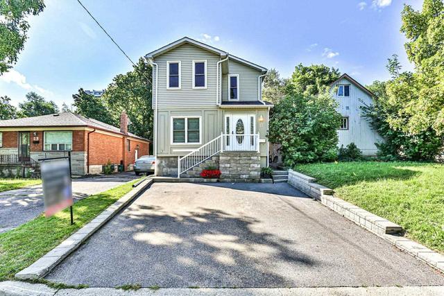 37 Connaught Ave, House detached with 3 bedrooms, 2 bathrooms and 3 parking in Toronto ON | Image 1