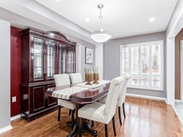 7157 Black Walnut Tr, House semidetached with 3 bedrooms, 3 bathrooms and 4 parking in Mississauga ON | Image 29