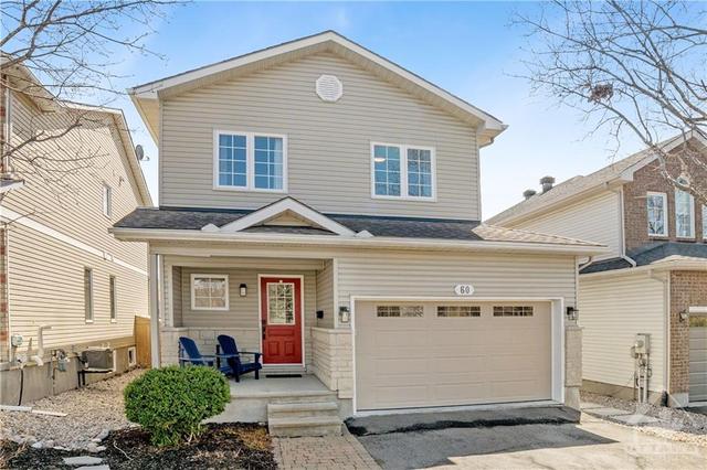60 Yoho Drive, House detached with 3 bedrooms, 3 bathrooms and 4 parking in Ottawa ON | Image 2