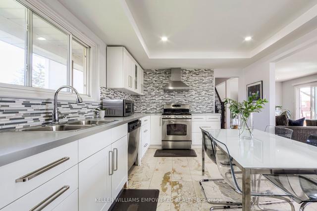 39 Romfield Dr, House detached with 4 bedrooms, 3 bathrooms and 3 parking in Toronto ON | Image 8