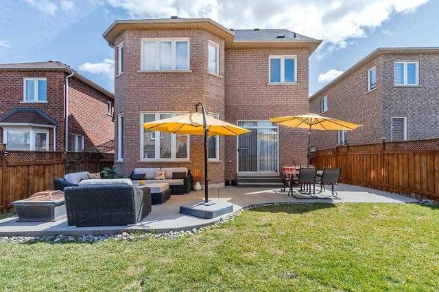 79 Showboat Cres, House detached with 4 bedrooms, 3 bathrooms and 4 parking in Brampton ON | Image 27