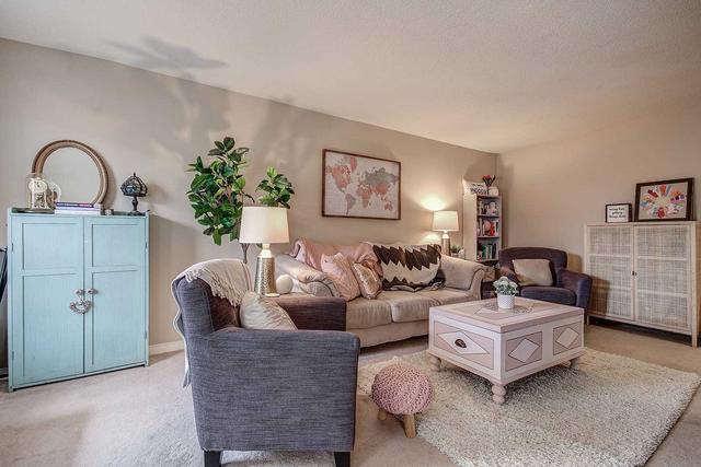 201 - 2411 New St, Condo with 2 bedrooms, 1 bathrooms and 1 parking in Burlington ON | Image 8