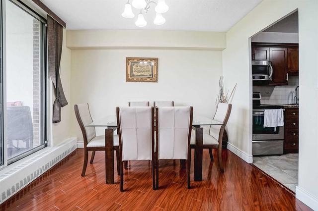 1416 - 5 Vicora Link Way, Condo with 3 bedrooms, 2 bathrooms and 1 parking in Toronto ON | Image 2