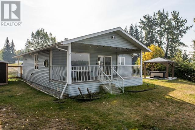 55680 Jardine Loop, House detached with 3 bedrooms, 2 bathrooms and null parking in Bulkley Nechako F BC | Image 25