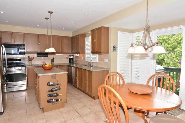 20 Mowat Crt, House detached with 4 bedrooms, 4 bathrooms and 8 parking in Brampton ON | Image 13