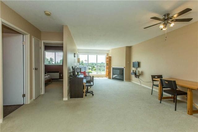 306 - 120 Bell Farm Rd, Condo with 1 bedrooms, 1 bathrooms and 1 parking in Barrie ON | Image 9